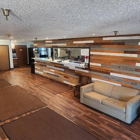 Rodeway Inn West Fargo Ngoại thất bức ảnh