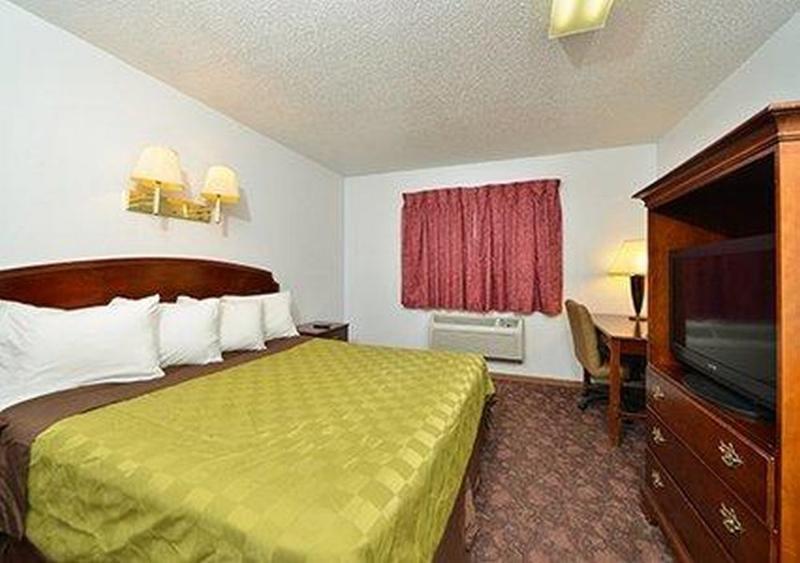 Rodeway Inn West Fargo Ngoại thất bức ảnh