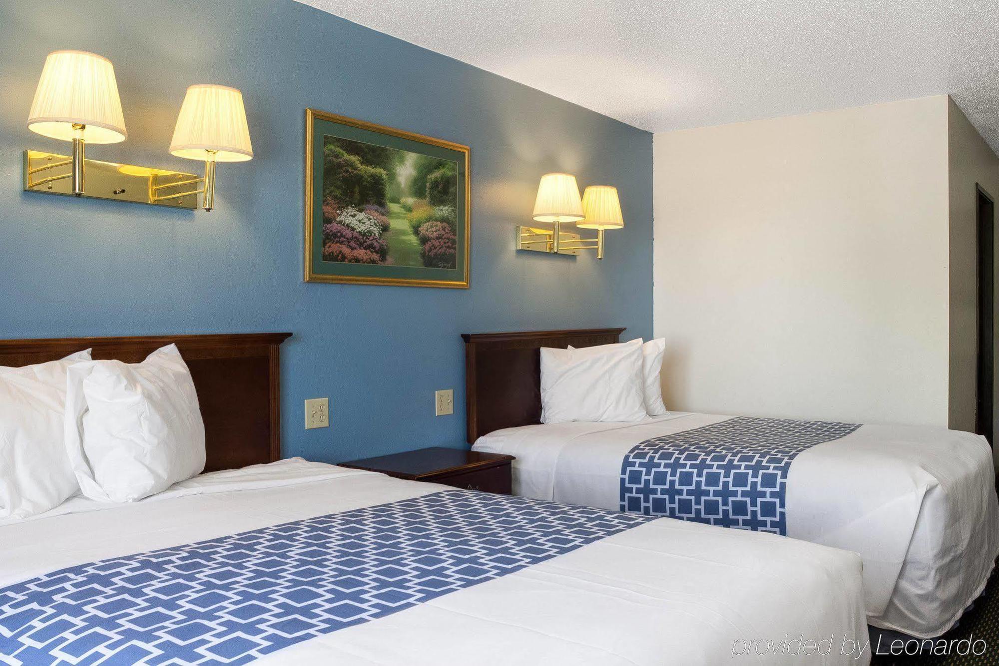 Rodeway Inn West Fargo Ngoại thất bức ảnh